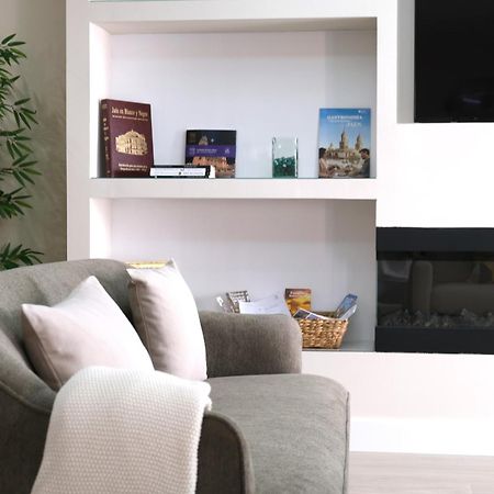 H2, Vivienda Turistica Lägenhet Jaén Exteriör bild